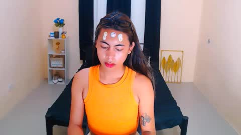 Briannarose online show from October 31, 7:07 pm