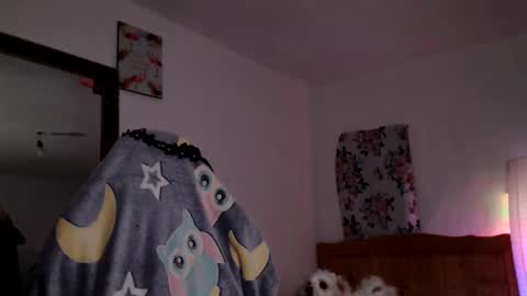 Britney online show from March 28, 11:10 am