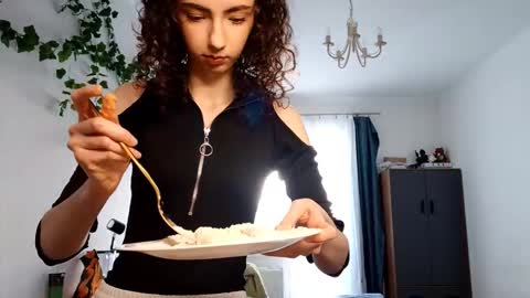 Jane online show from March 12, 9:45 am