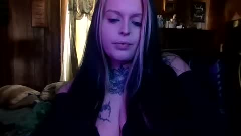 bstoned123 online show from February 5, 3:59 pm