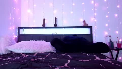 Queen Lola XXX online show from July 26, 10:01 am