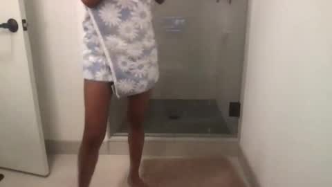 Lo Que online show from March 20, 10:58 pm