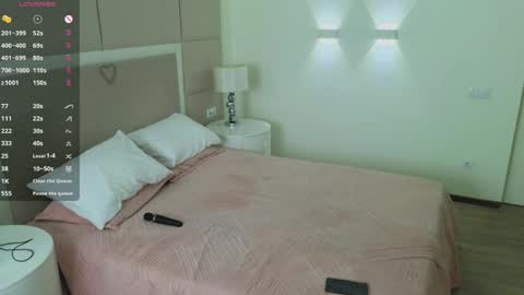 calypsian online show from April 8, 9:22 am