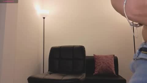 Camila online show from March 12, 5:10 am