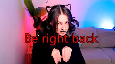 Mary online show from February 6, 4:49 am