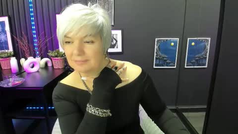 Carmen online show from January 5, 8:56 pm