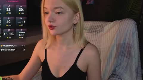 Carrie foster online show from April 6, 1:45 pm