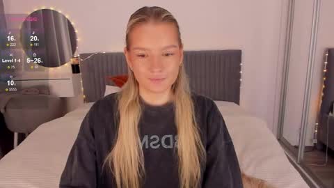 Angel 3 online show from April 22, 10:23 am