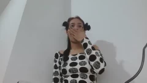 cata_sexy2410 online show from February 18, 11:30 pm