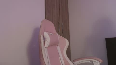 Psycatt online show from April 14, 8:14 am