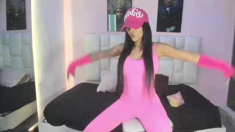 charlot_vega_ online show from November 25, 6:53 pm