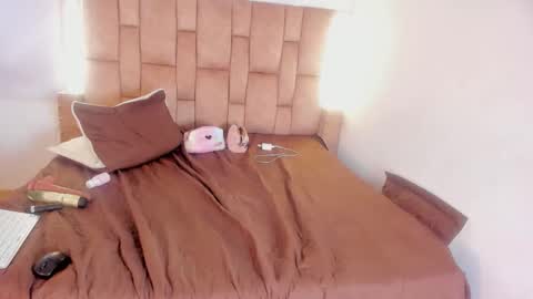 Cherry  online show from February 5, 7:28 pm