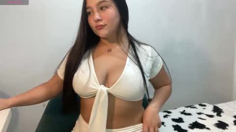 chloe moretz33 online show from December 4, 11:46 pm