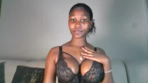 chocolate_divaa online show from August 8, 10:12 am