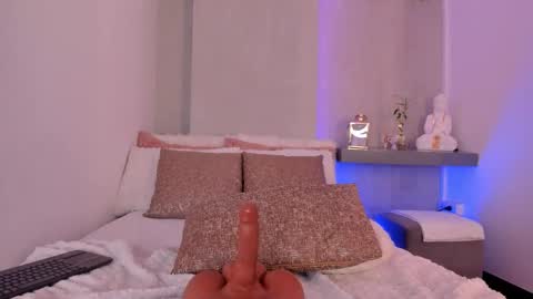 . Cleo Jhonson . online show from March 29, 8:46 am