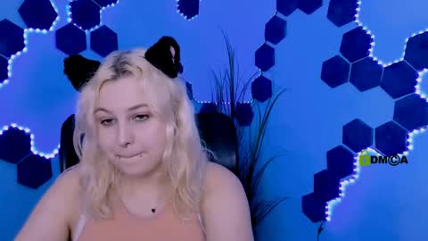 your honey online show from April 1, 1:41 pm