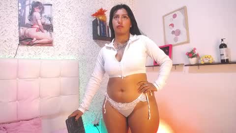 coco_makr online show from April 2, 3:59 am