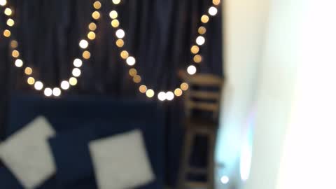 Sofi online show from March 25, 4:17 am