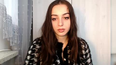 Courtney online show from April 16, 7:08 am