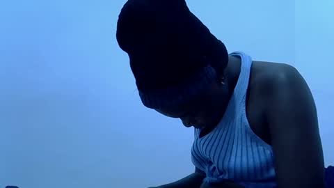 creamyypussyy online show from April 5, 9:47 pm