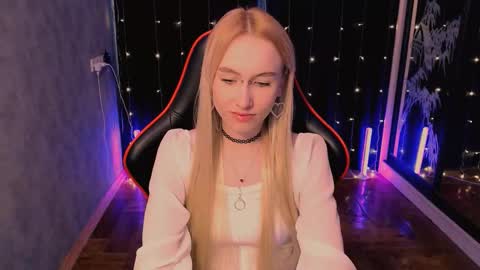 crybambi online show from March 13, 9:43 am