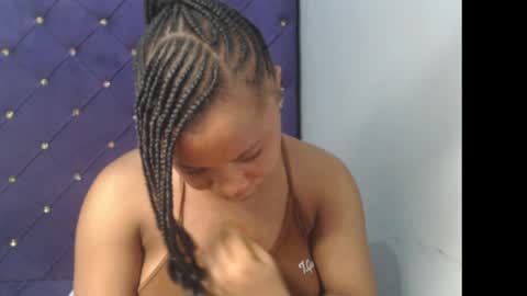 Nancy online show from March 25, 3:26 pm