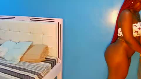 Lolah online show from February 16, 3:01 pm