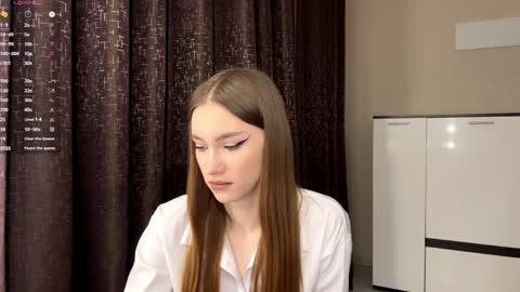 Trisha wanna play  Meow online show from April 5, 4:17 pm