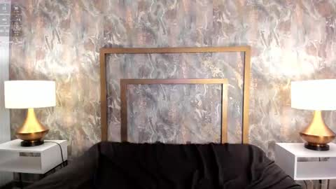    online show from January 10, 9:08 pm