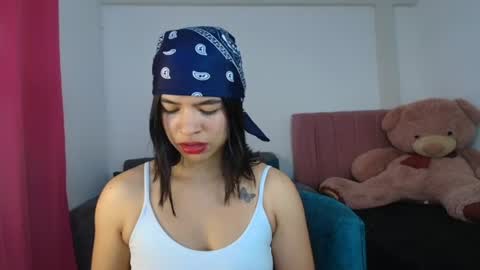danny_cam1423 online show from August 4, 4:02 pm