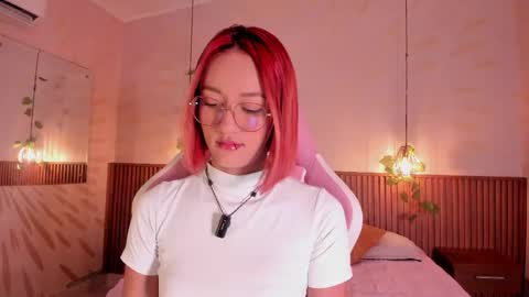 Daphne online show from March 13, 3:08 am