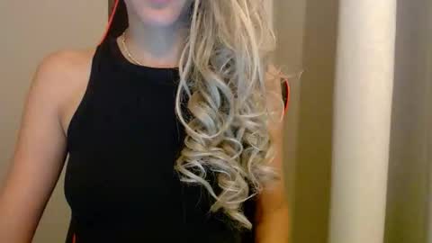 dara6099 online show from March 11, 3:00 am