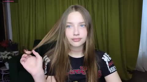 dariaangels online show from March 24, 12:43 pm