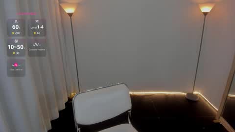 I am Dayanna  tecca online show from February 2, 9:03 pm