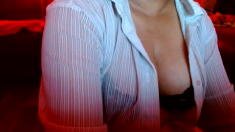 Delphine online show from July 28, 8:52 pm