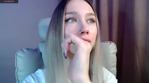 Ari online show from March 5, 6:48 pm