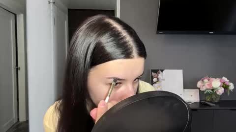 desireefolino online show from February 16, 7:08 am