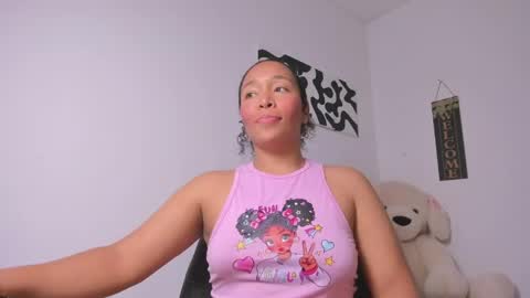 desty_y online show from April 19, 5:40 am