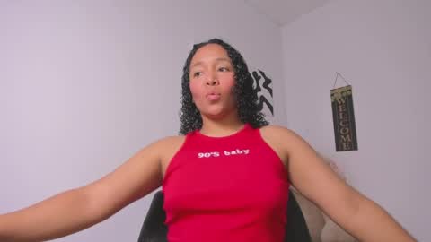 desty_y online show from April 6, 5:52 am