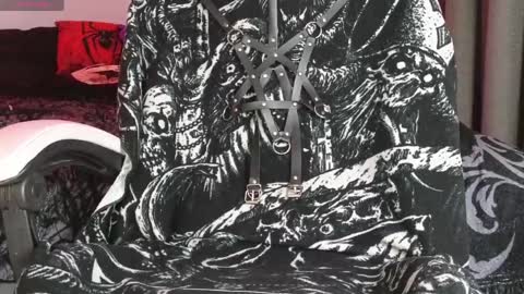 devil_s_bride online show from April 7, 6:43 pm