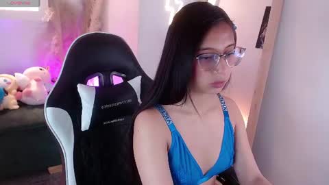 diamond_rose_as online show from July 6, 7:38 pm