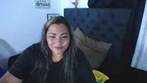 Mariana online show from July 2, 1:16 am