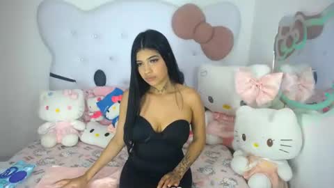 dirty little 18 online show from July 17, 8:40 am