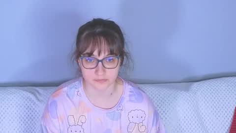 Tessa online show from March 21, 6:13 pm