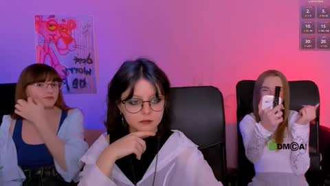 doll_vey online show from December 21, 8:57 pm