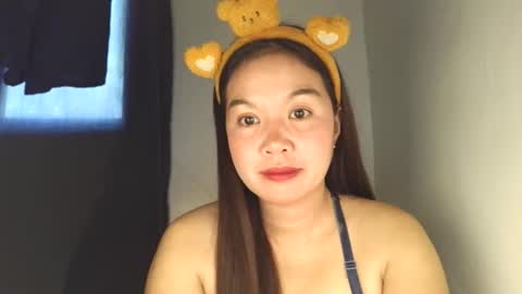 dolly_jane34 online show from March 28, 11:36 pm