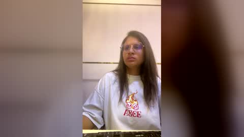   online show from March 27, 2:40 pm