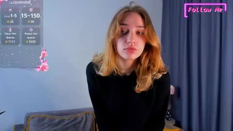 Sarah online show from February 19, 6:22 am