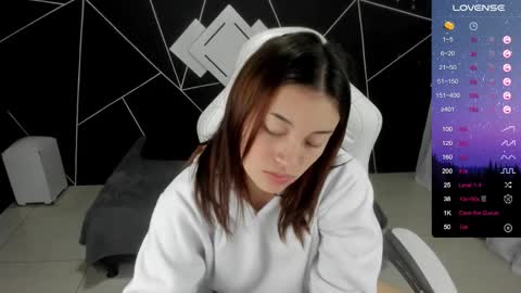 duquesa online show from December 24, 1:39 pm