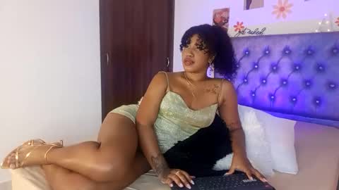 ebony_af online show from April 23, 8:22 am